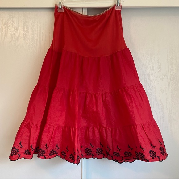 Vintage Red Petticoat w/ black embroidery Halloween costume square dance - Picture 2 of 7